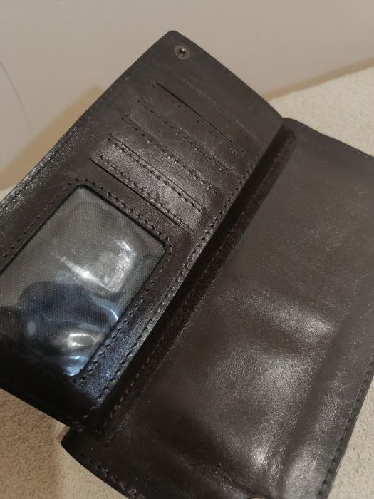 Портмоне срочно продам