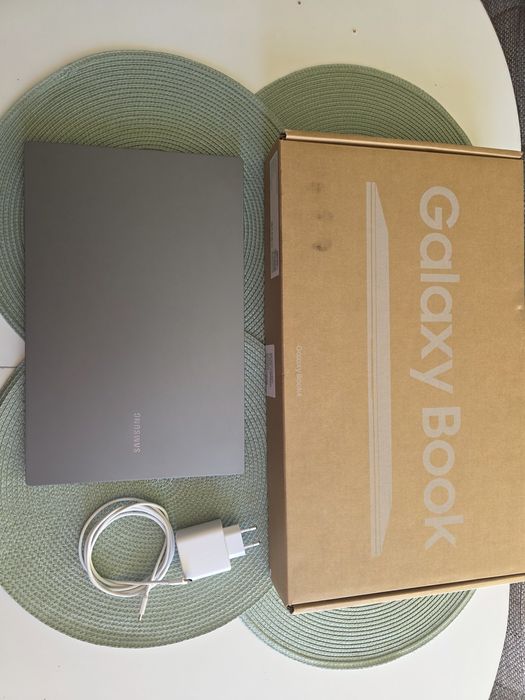 Samsung Galaxy Book 4