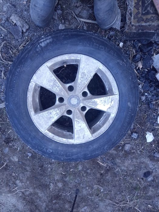 Продам шина+диск за 28000
