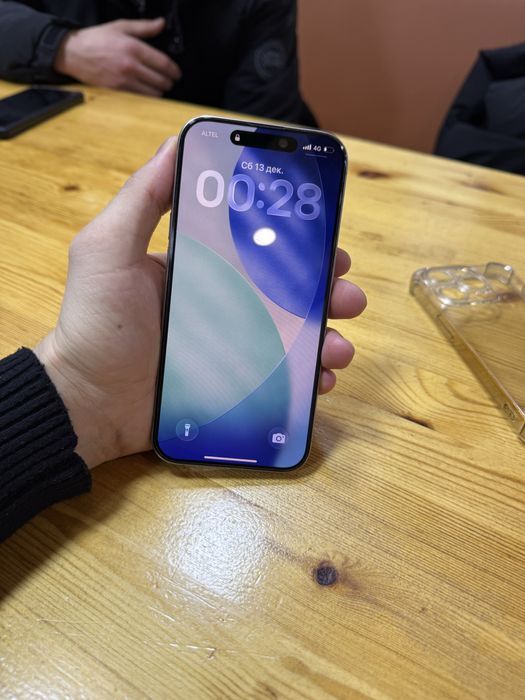 Iphone 15 pro 128 gb