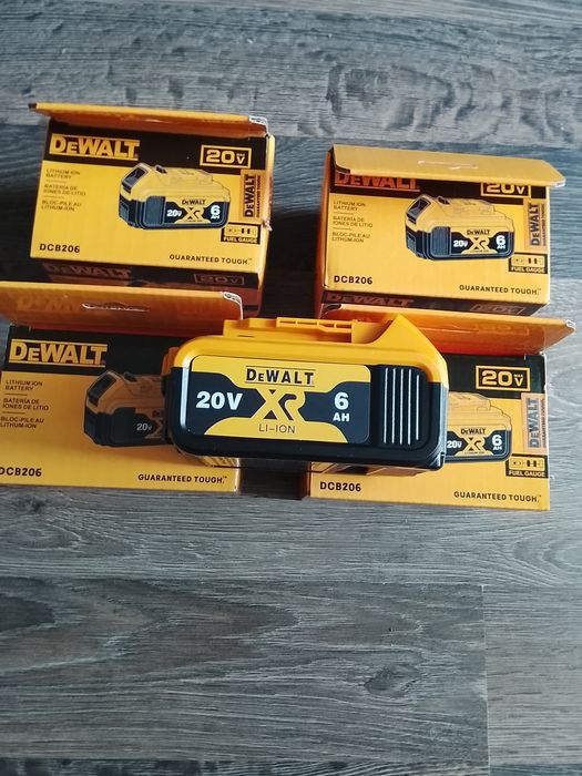 1 buc baterie DeWalt de 6 a nou