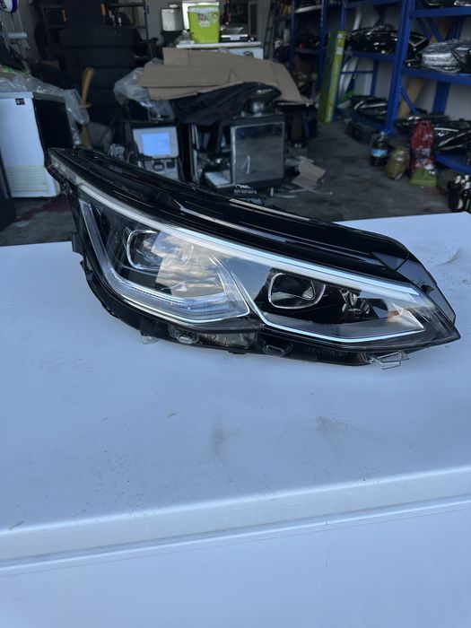 Golf 8 Led Xenon десен фар