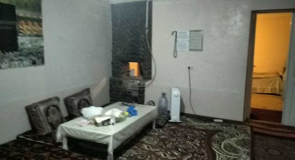 Назарбек Текстил Шийпонда файзли ховли сотилади. NR494/68