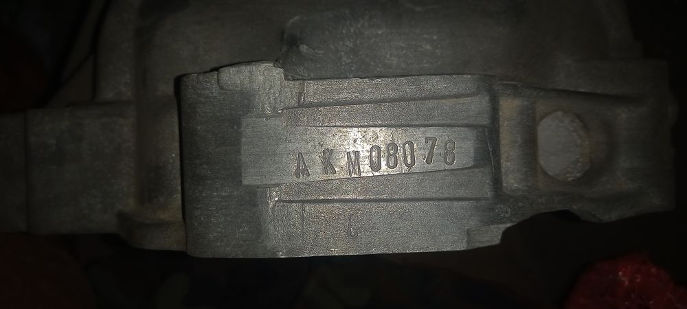 Продам кпп длинная акм ауди 80--100