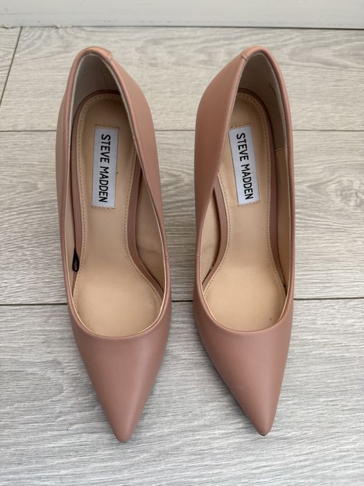 Steven  Maden pantofi 37 piele stiletto nude
