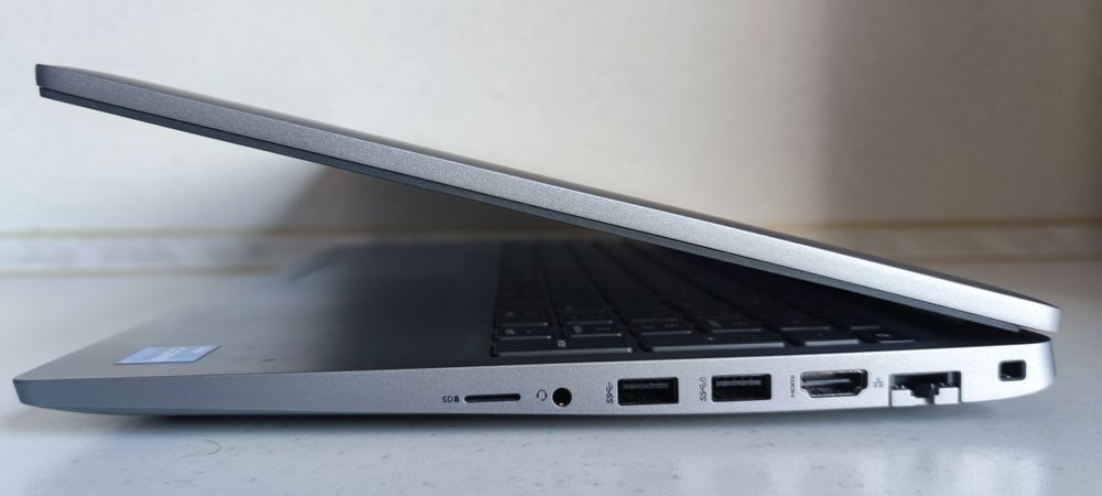 Dell Latitude 5520 | i7-1185G7 | 16GB RAM | 512GB SSD | Win 11 Pro