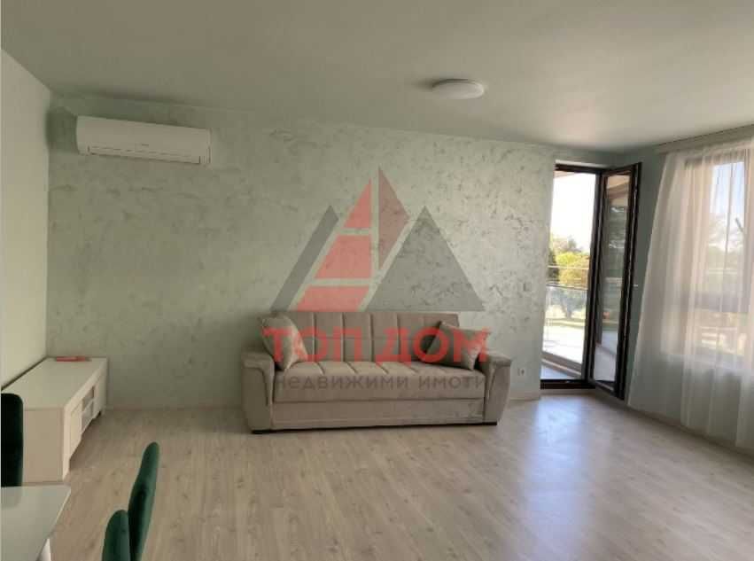 Дава се под наем Тристаен апартамент в Варна, Бриз - 125 кв.м за 1100 € - Снимка #4