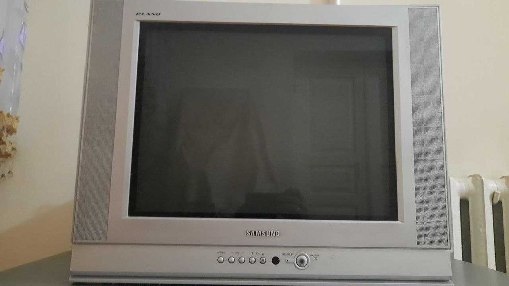 Samsung televizor holati a'lo. postavkasi bilan birga