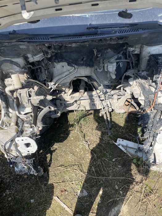 Фолксваген кадди /volkswagen caddy 2.0 d 2006 г. продадени оборудван двигател и кутия
