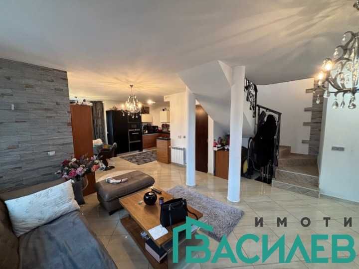 Продава КЪЩА област София, гр. Костинброд