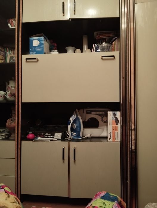 Продам шкафы , гарнитур Сергей ьььььь