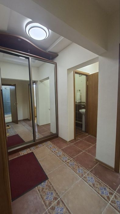 Дархан метро 3/7/9 77м2