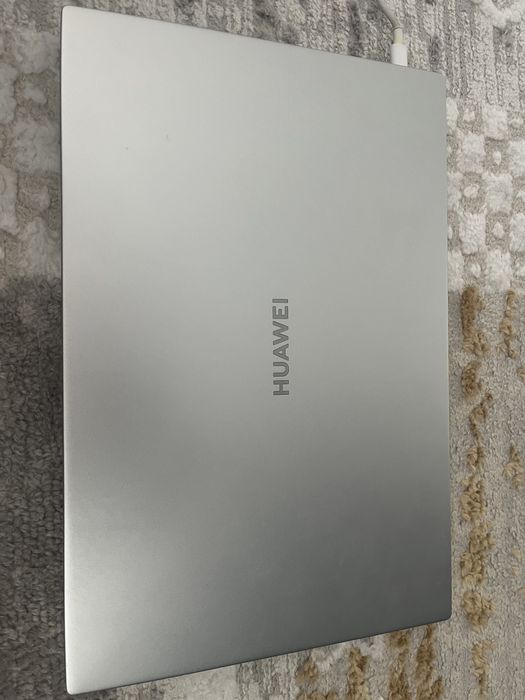 Ноутбук matebook d14 core3