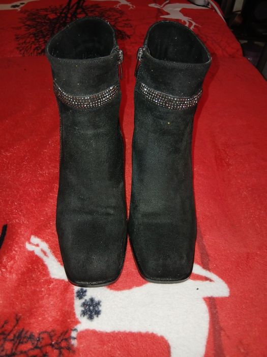 Botine de damă negre