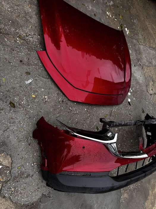 Capotă bară față mazda cx 30.