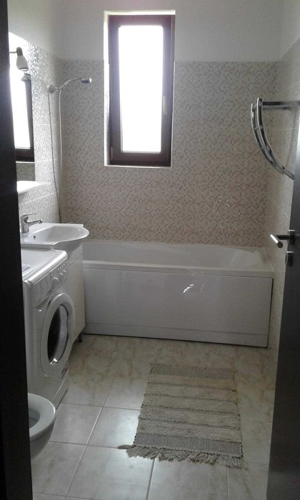 Inchiriez apartament decomandat 2 camere Giroc - ESO