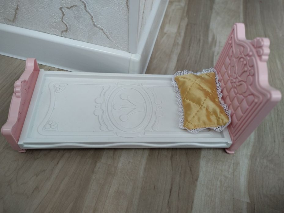 Кукольная мебель