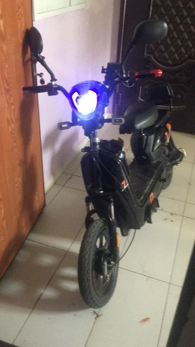 Скутер 777  новый