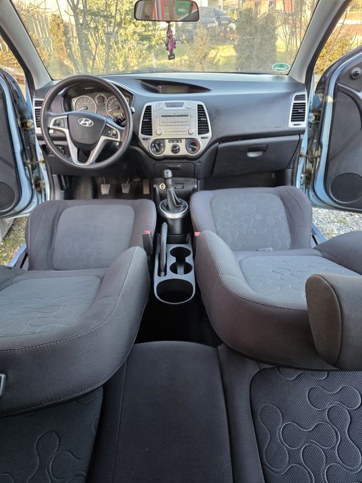 Vând Hyundai  i20 / 137000 km