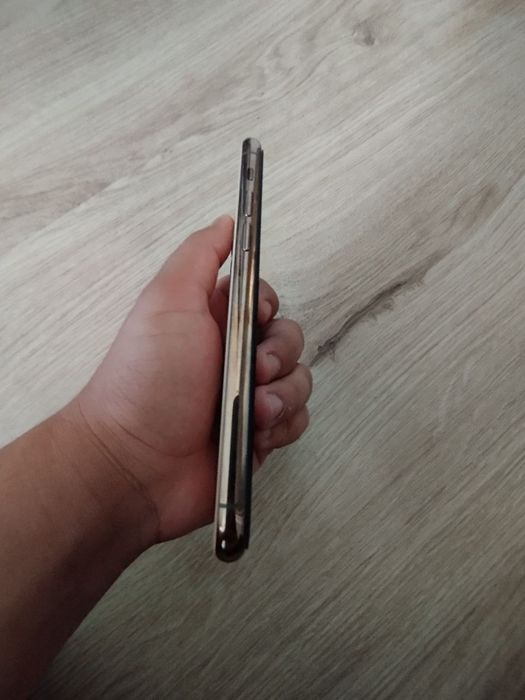Iphone 11 pro LL/A  GOLD
