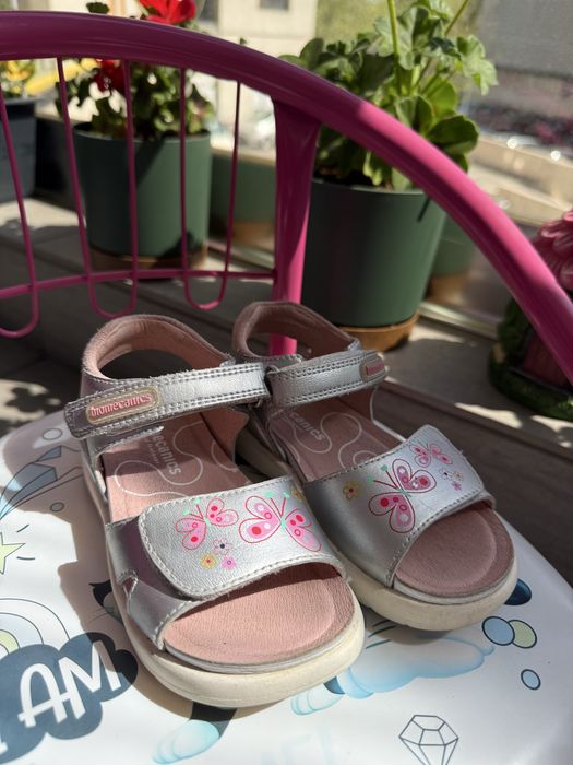 Sandale Biomecanics nr 25 fetite