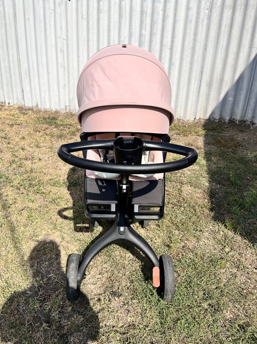 Stokke V6 limited edition в бебешко розово