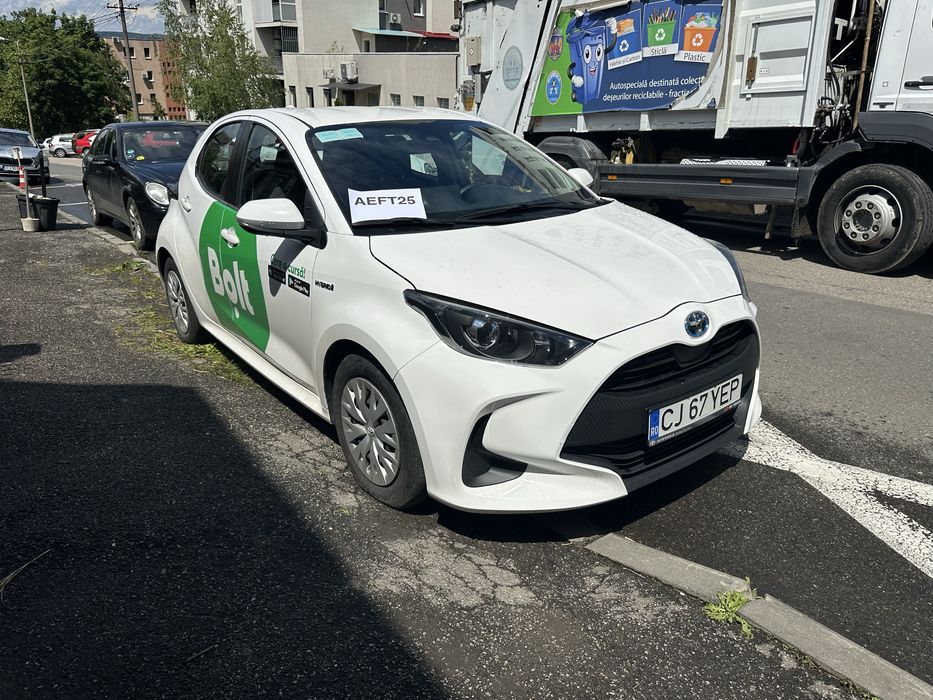 Închiriez mașină pentru Bolt / Uber / alte platforme de ride-sharing