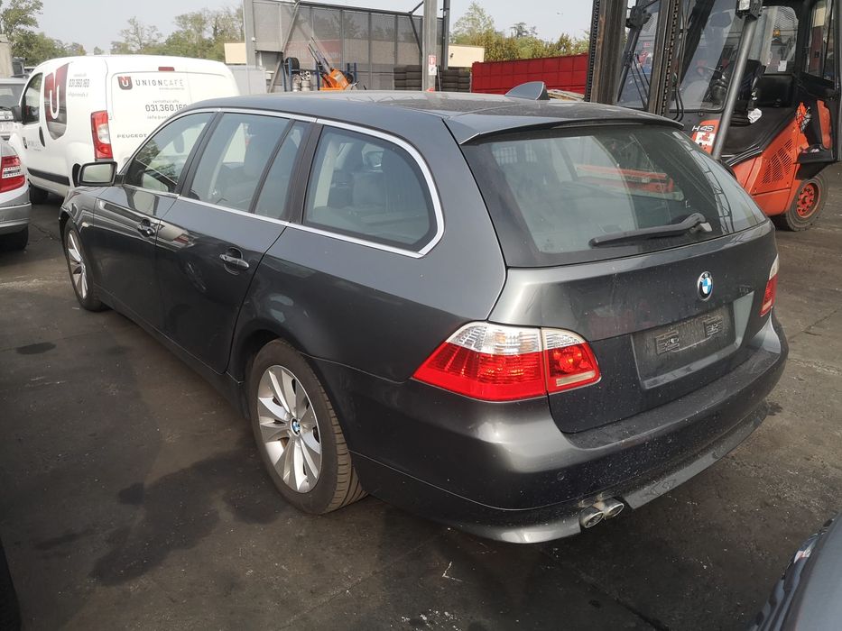Dezmembrez bmw seria 5 e60 si e61