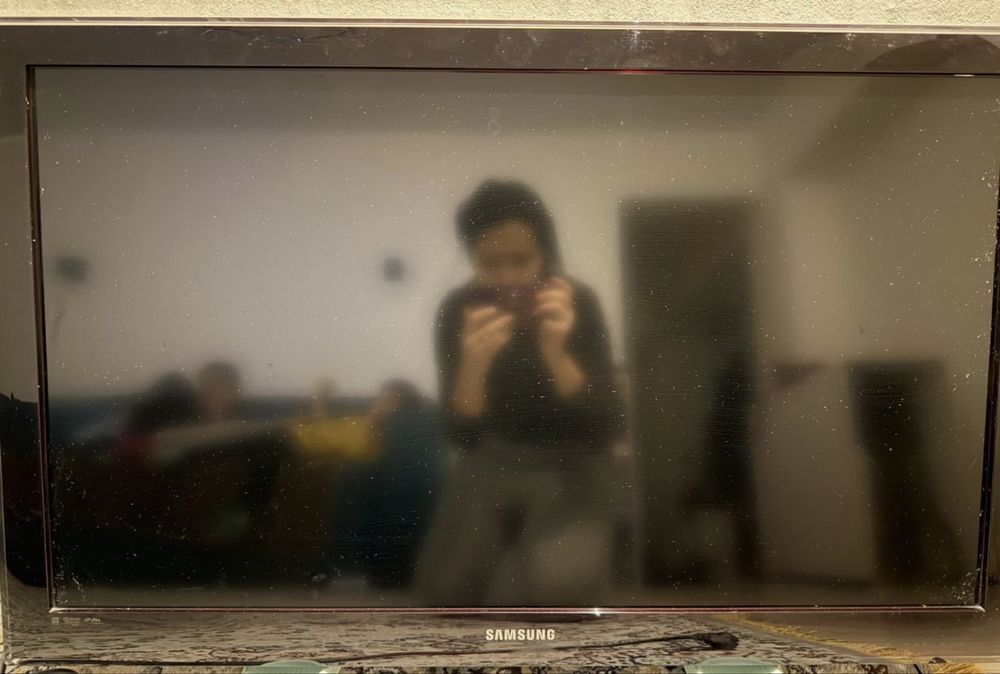Телевизор Samsung
