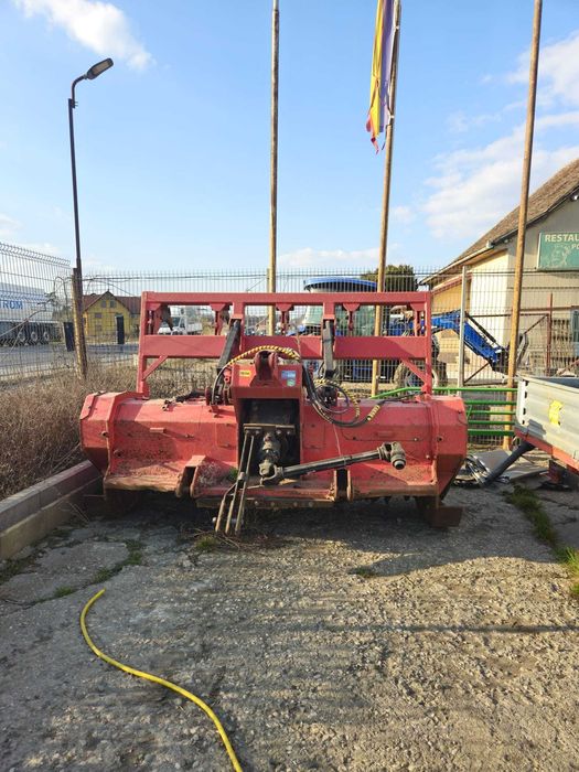 Mecomag | Tocator forestier Ahwi FM700-250 - Utilizat