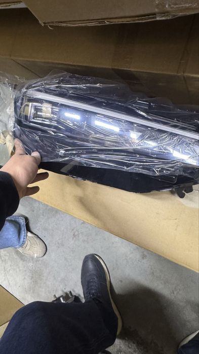 Передние фары uni-V