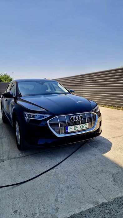 Vand Audi E-tron 50. TVA inclus