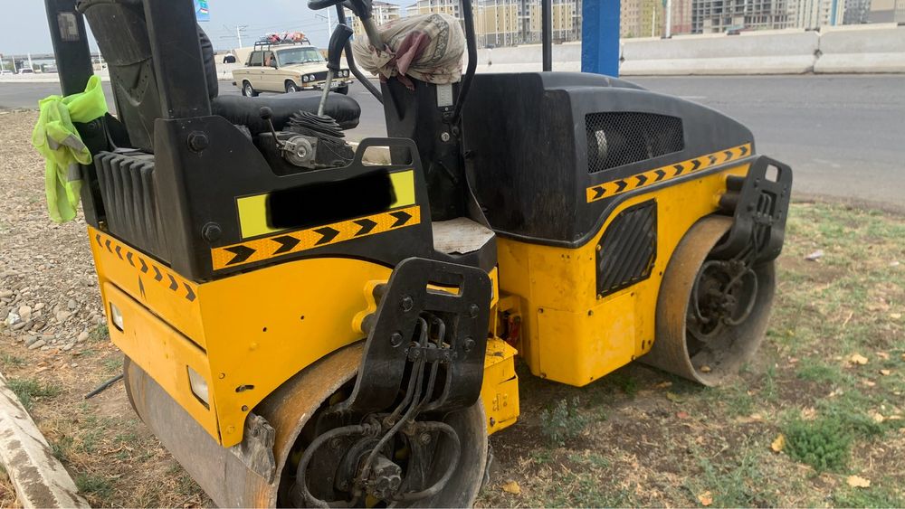 Срочна продается виброкаток!