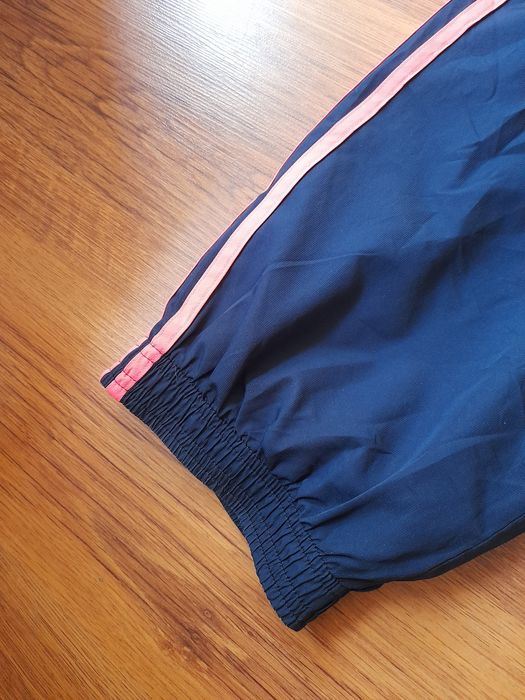 Adidas BAYERN MUNCHEN мъжко долнище 2XL размер.