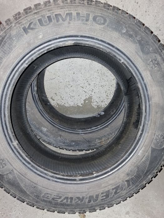 Зимни гуми  195/65/15