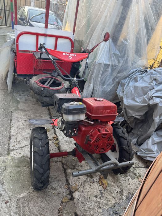 motocultor cu remorca