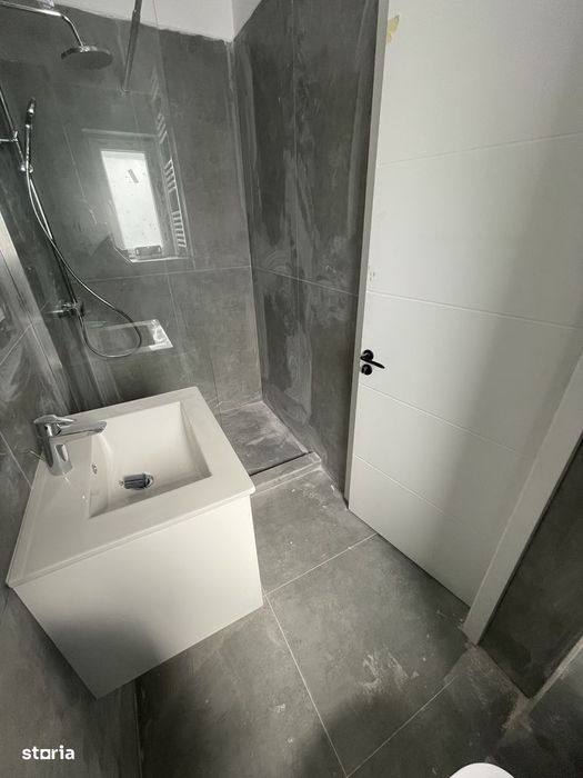 Casă 5 camere P+1+M, toate utilitățile, Safirului