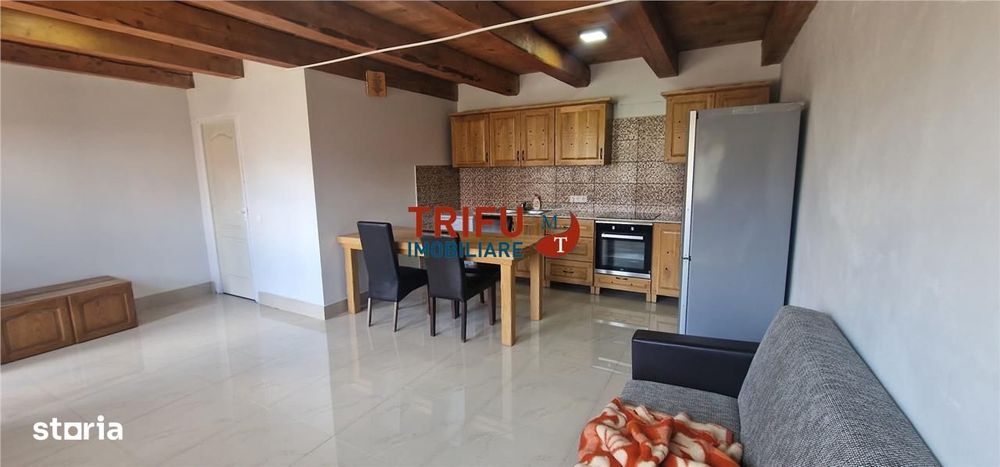 Casa de inchiriat 4 camere zona Centru