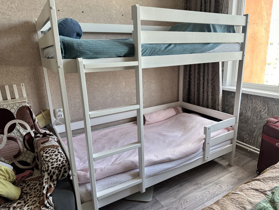 Продам двухъярусная кровать