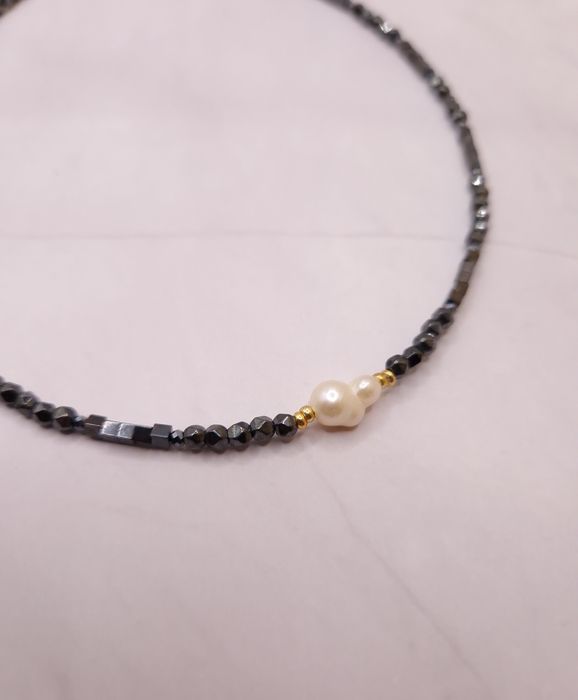 Colier din hematit cu perla naturala