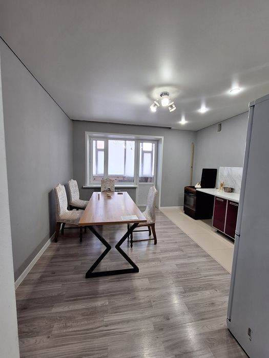 Продаётся 3 комн в 4 мкрне