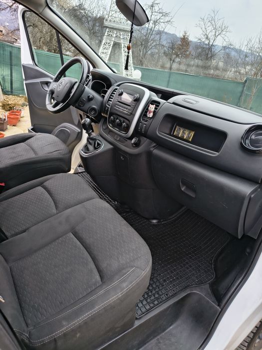 OPEL Vivaro 2015 — imagine 5