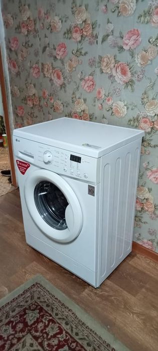 стиральная машина LG