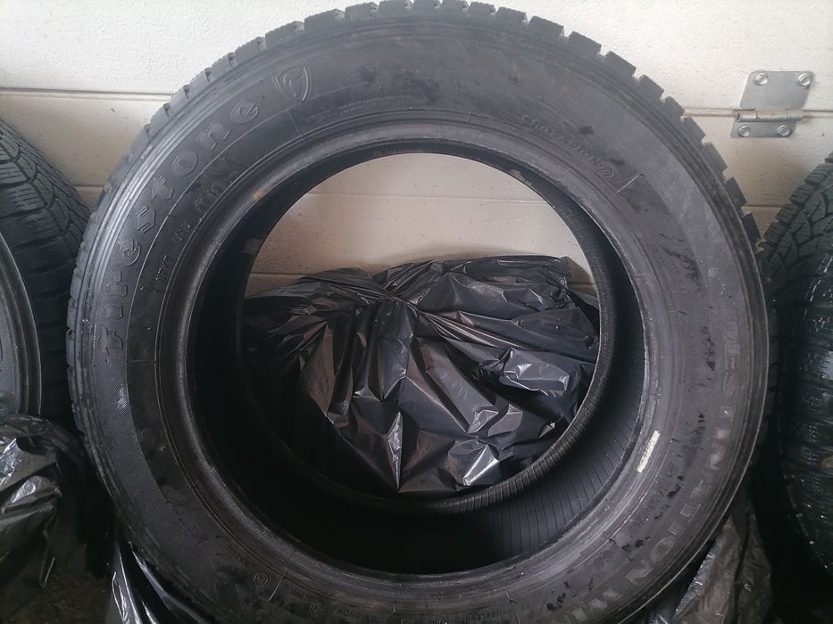 Cauciucuri firestone 225 60 17 iarna