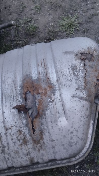 Глушитель гольф 3 продам