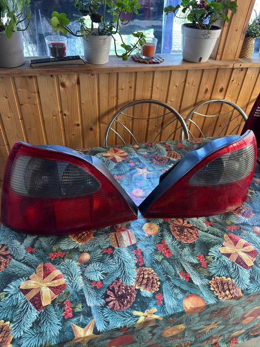 Vând stopuri / lămpi spate auto/tirile – mai multe modele