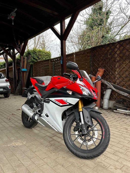Yamaha YZF R125 (2015) ABS
