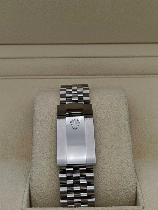 Ceas Rolex Datejust Cadran cu diamante 2022