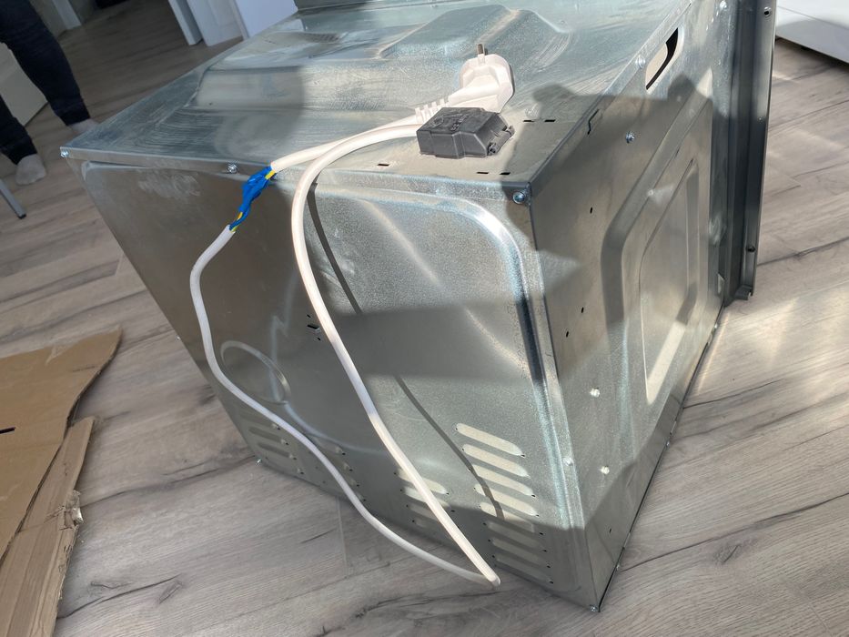 Духовой шкаф и варочная панель