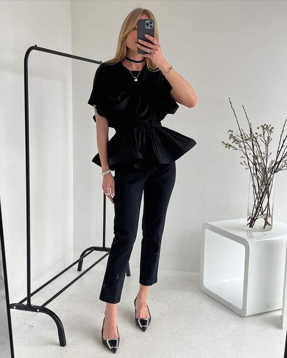 Уникална дамска тениска/топ  в бяло и черно